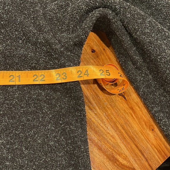 Tommy Bahama Buttoned Down Thick jacket. Mint Condition - Picture 6 of 10